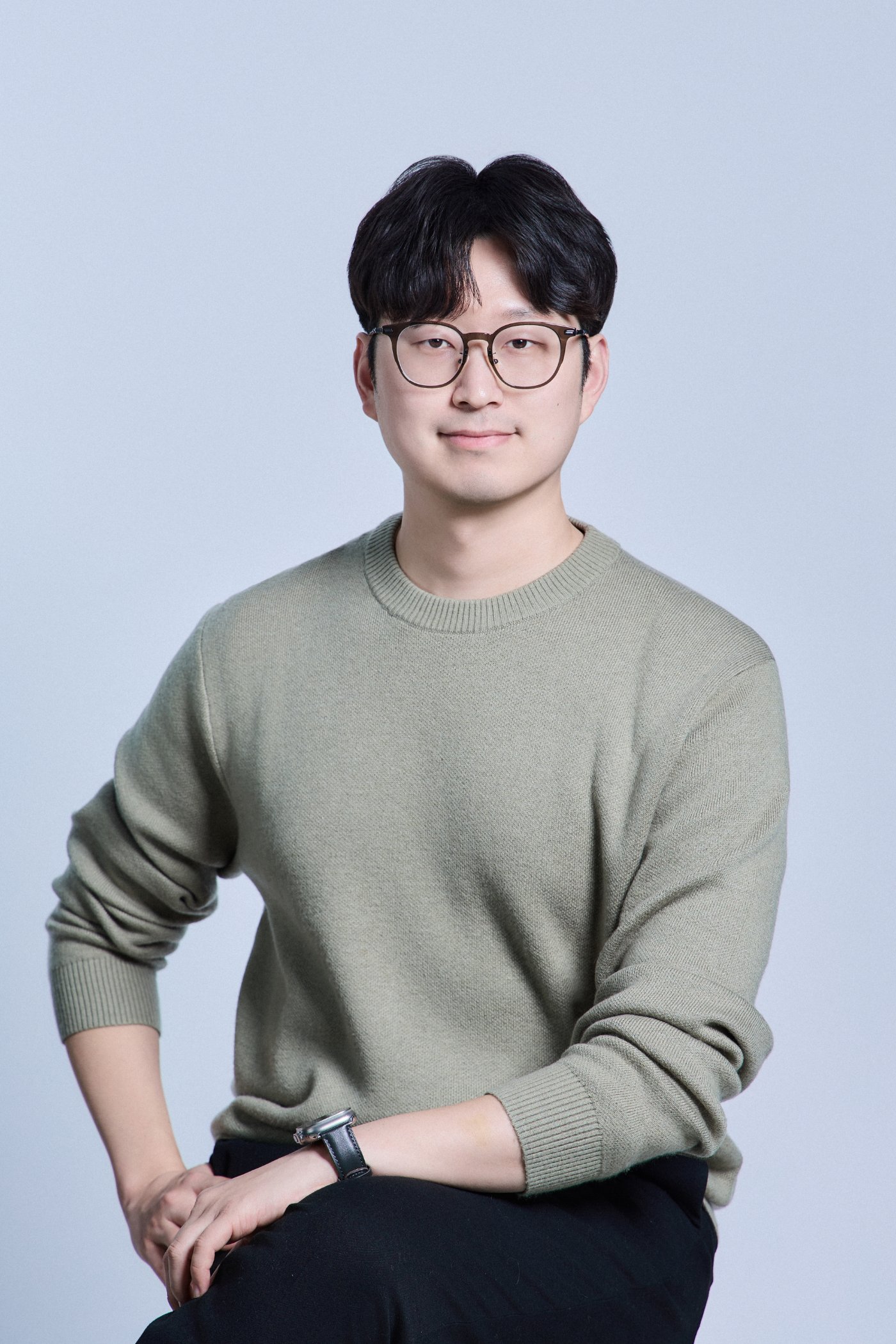 Prof. Seunguk Song